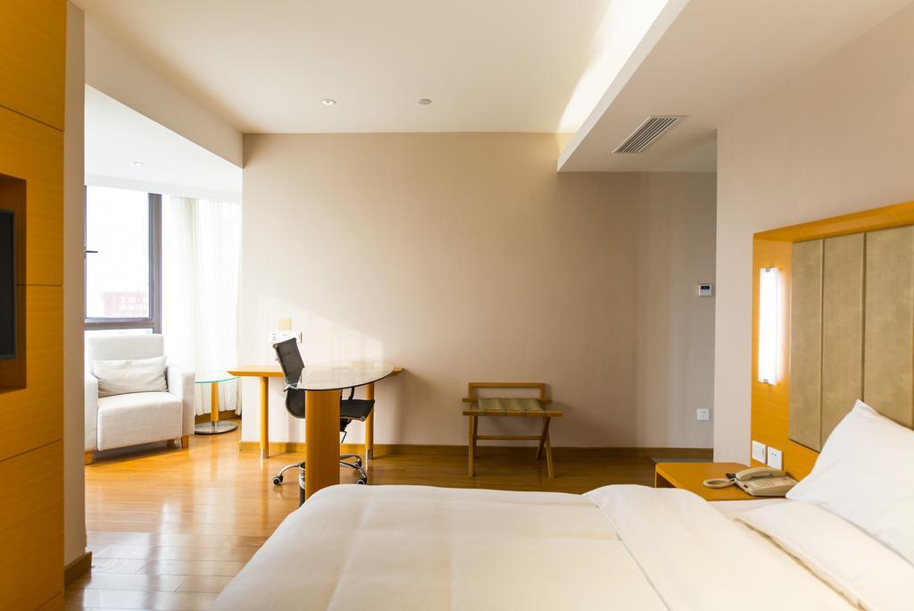 Ji Hotel Panjin Railway Station Екстер'єр фото