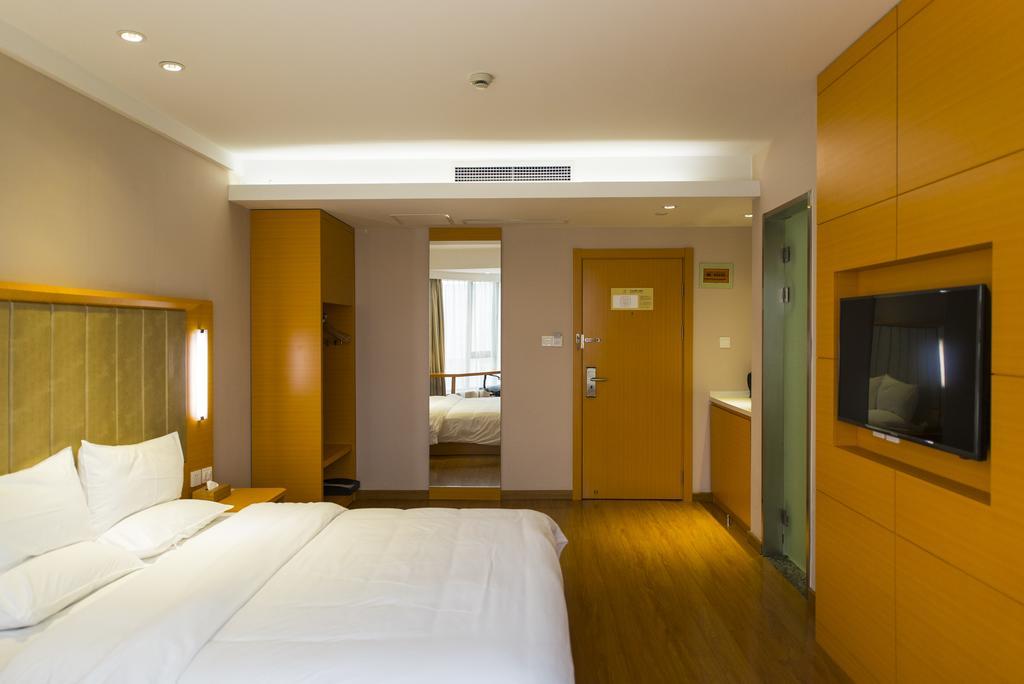 Ji Hotel Panjin Railway Station Екстер'єр фото